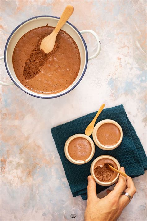 Mousse Chocolat Et Lait De Coco De Yann Couvreur Recette Mousse Au