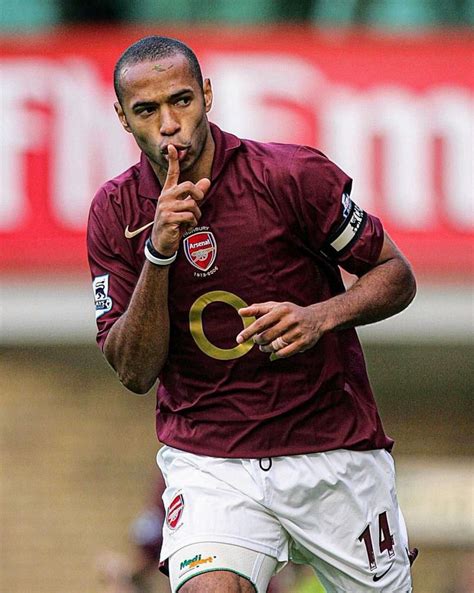 Thierry Henry Soccer Players Football Players Photos European