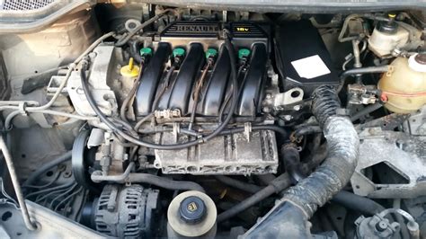 Motor Renault Megane Scenic Clio Logan V