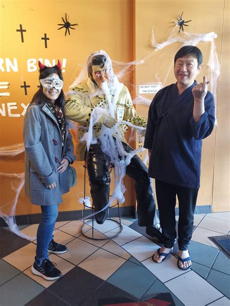 Halloween Bowling in Costumes | Rotary Club of Vancouver Yaletown