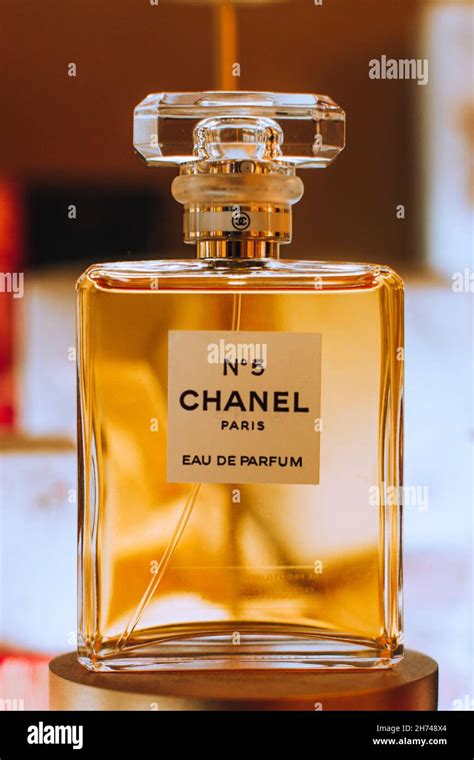 Chanel Perfume Gold Bottle Atelier Yuwa Ciao Jp