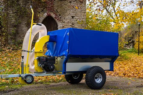 Leaf vacuum trailer: 81.2500+61.1000 | Iron Baltic