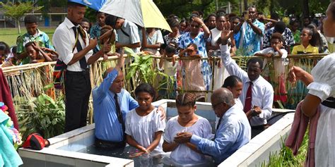 Adventist Academy Church In Png Welcomes 150 People Through Baptism Adventist News Network