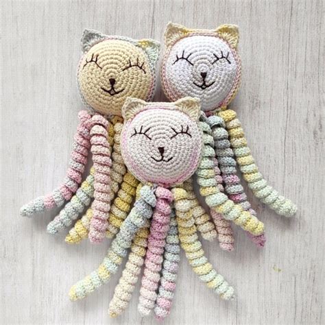 Комфортеры. Игрушечный котик. Вязаная игрушка. Игрушки для малышей ...