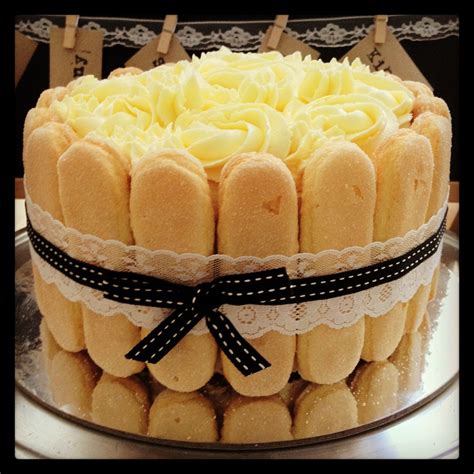 Vanilla Sponge With Italian Sponge Fingers Desserts Cake Vanilla Sponge