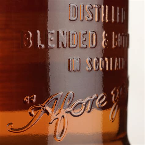 Віскі Bell`s Original Blended Scotch Whisky, 40%, 0,7 л (400773) купити ...