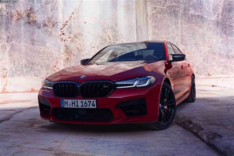 Video-Vergleich: BMW M5 F90 LCI vs. Mercedes-AMG E 63 S