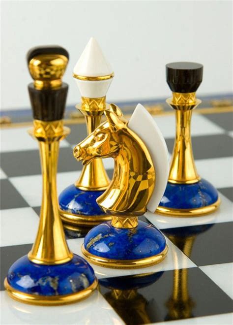 Шахматные фигуры из Лазурита. Chess pieces of lapis lazuli. Lapis ...