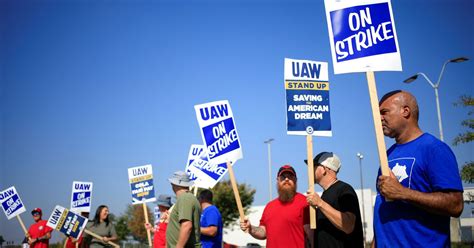 Uaw Expands Auto Strike To Ford S Biggest Plant In Surprise Move Reuters