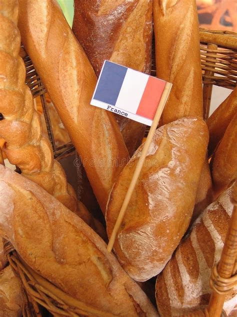 Baguettes Franceses Foto De Archivo Imagen De Breadcrumb 520572