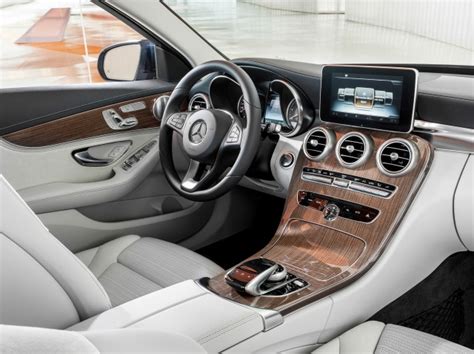 Mercedes Benz C Class Interior