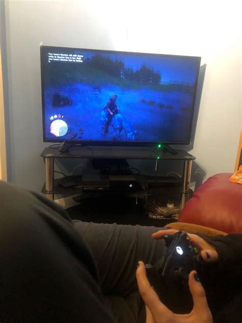 My Girlfriend Playing Rdr 2 For The First Time And Appreciating Everything About It🤝🏻 R