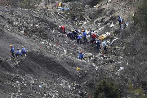 Germanwings Plane Crashes In French Alps With 150 On Board Huffpost Uk