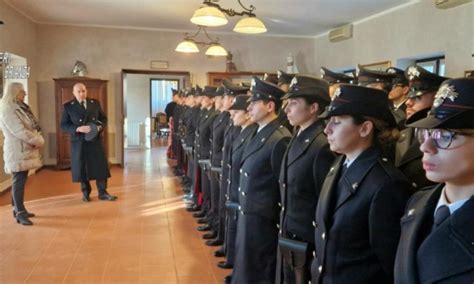 Monza L Incontro Tra Il Prefetto E I Nuovi Giovani Carabinieri