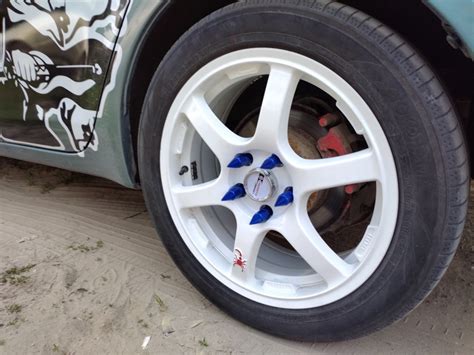 гайки пули — Mitsubishi Lancer X, 1,5 л, 2011 года | стайлинг | DRIVE2