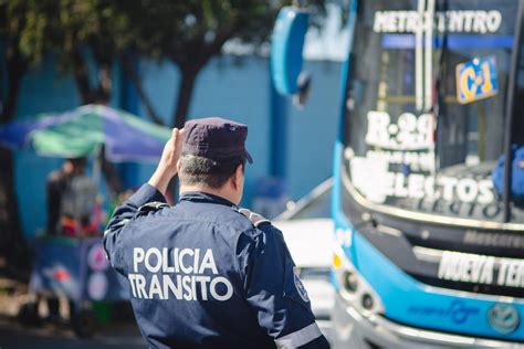 Pnc El Salvador On Twitter Nuestros Agentes De Tr Nsito Ya Est N En