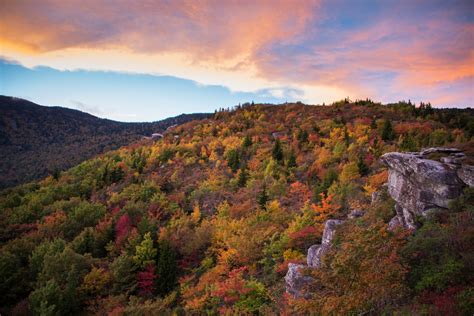 12 Best Places To Experience Fall In Georgia - Southern Trippers