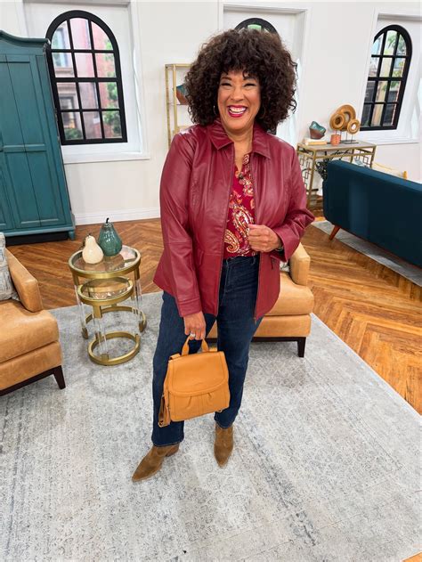 Leah Williams QVC (@leahwilliamsqvc) • Instagram photos and videos