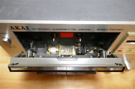 LECTEUR DE CASSETTE AKAI STEREO CASSETTE DECK CS 704D VINTAGE TAPE