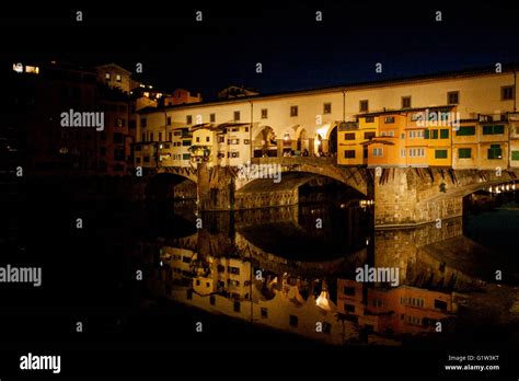 Ponte Vecchio bridge at night, Florence Stock Photo - Alamy