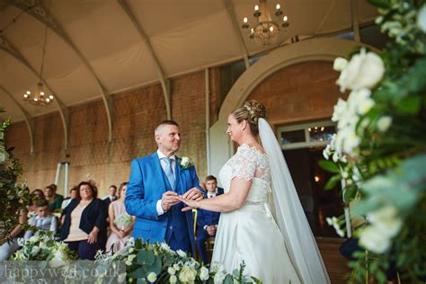 Chippenham And Bristol Wedding Photographers Grittleton House Tessa