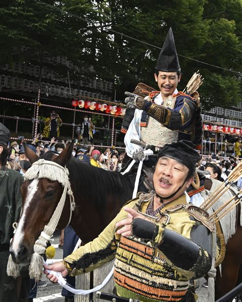 三嶋大祭り2日間を振り返り 頼朝行列動画もありますあなたの静岡新聞深堀り情報まとめ知っとこ