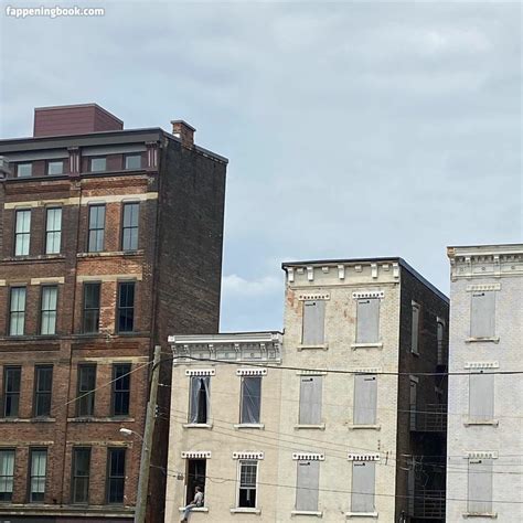 Emilie Emxx11 Nude OnlyFans Leaks The Fappening Photo 3283431 FappeningBook