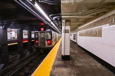 Manhunt Underway After Subway Rider Fatally Attacked On Train In The Bronx