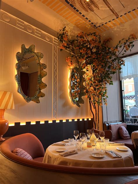 Days In Nice Blonde Voyage