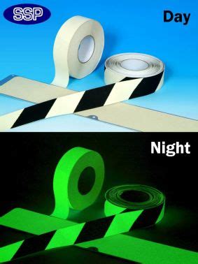 Glow In The Dark Photoluminescent Anti Slip Tape Black White