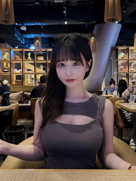 Ex-Vtuber makes her AV debut