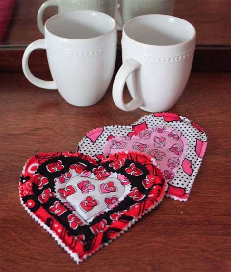 Sew In Love Heart Mug Rug Tutorial With Hearts Pattern Love It