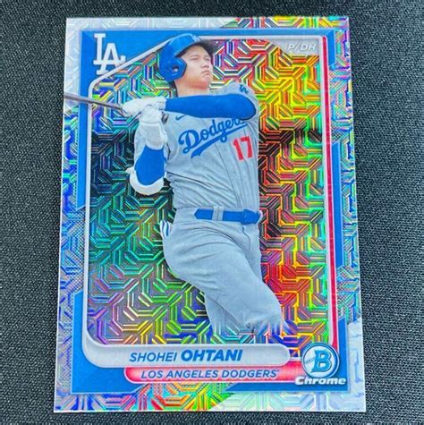 最新 2024 Topps Bowman Mega 大谷翔平 No 33 Bowman Chrome リフラクターカード ボウマンクローム