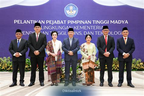 Mendiktisaintek Lantik Tujuh Pejabat Pimpinan Tinggi Madya Di