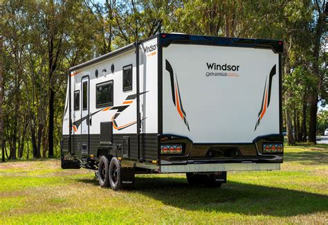 windsor genesis md  premium family caravan