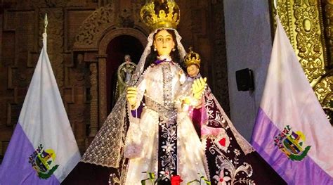 Festividad Religiosa De La Virgen Del Rosario Patrona De Abancay