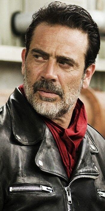 Pin By A L S On The Alking Ea Jeffrey Dean Morgan Jeffrey