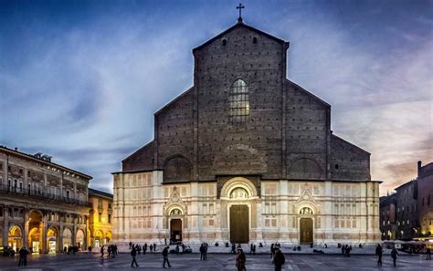 La Basilica Di San Petronio Guida Di Bologna