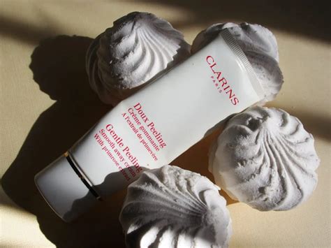 Мягкий пилинг-скатка для лица от Кларанс — Clarins Gentle Peeling ...