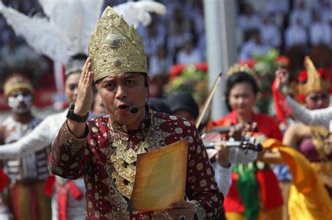 Wali Kota Surabaya Pemuda Garda Perubahan Dan Pembangunan Republika