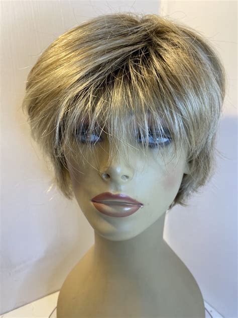 Rooted Blonde Short Wig Blss527 Wigbank