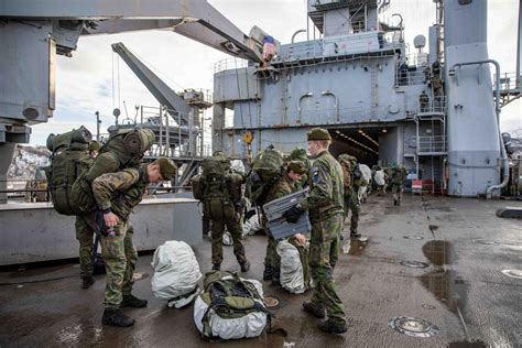 Dvids Images Swedish And Finnish Marines Embark Uss Gunston Hall To Participate In Steadfast