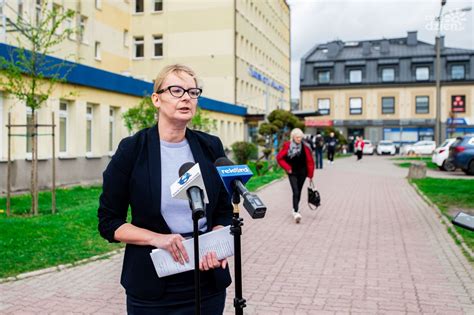 Konferencja Prasowa Marty Ratuszy Skiej Zdj Cia