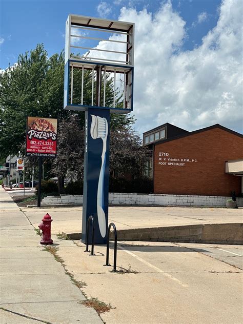 2746 South St, Lincoln, NE 68502 - Office for Sale | LoopNet