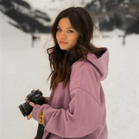 4 Hot Sexy Kaitlin Fong Bikini Pics