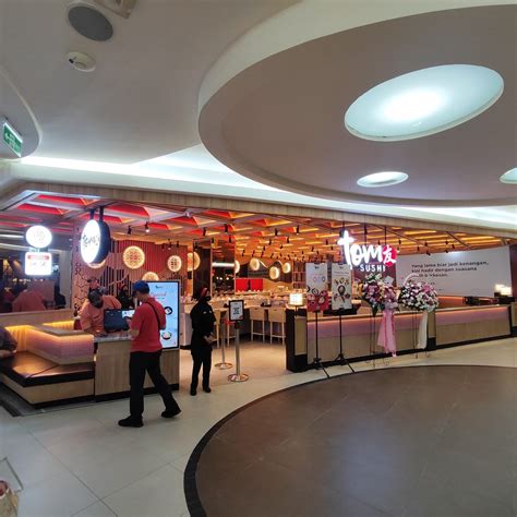 TOM SUSHI Supermal Karawaci Your World To Explore