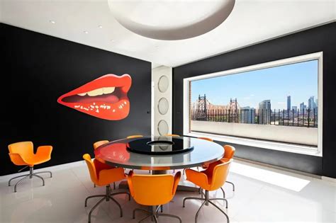 Tour Famous Sutton Place Penthouse With Diamond Sculpture On The