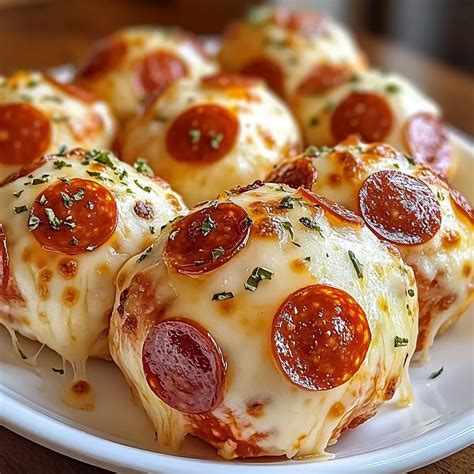 Cheesy Pepperoni Pizza Bombs Recipe Recipes Own