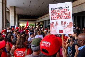 Greve De Servidores Adunb Organiza Atos E Di Logos Sobre Clima E