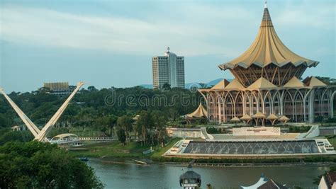 Dewan Undangan Negeri Sarawak Fotografía editorial Imagen de viejo